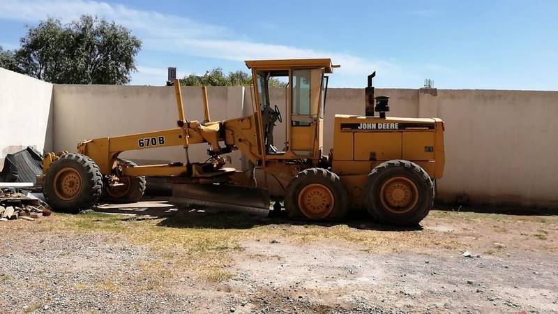Motoconformadora Jonh Deere 510 D